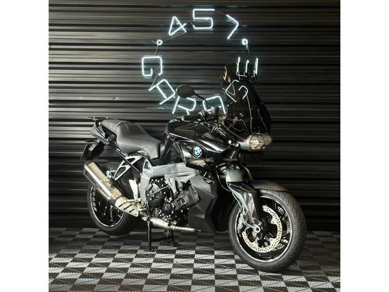 BMW K 1300 R BMW K 1300 R